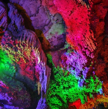 湖北宜昌玛瑙岩洞