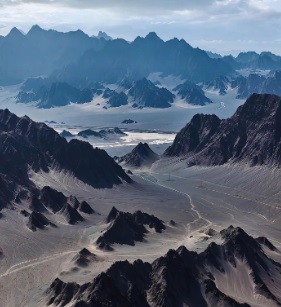 青海黑独山·外星地貌